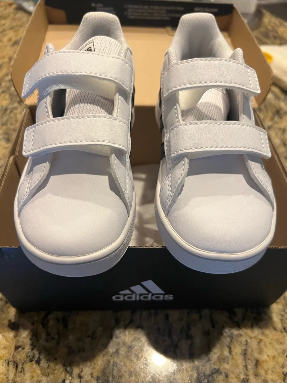 NIB Adidas Toddler Grand Court 1 Sneakers - Size 9K